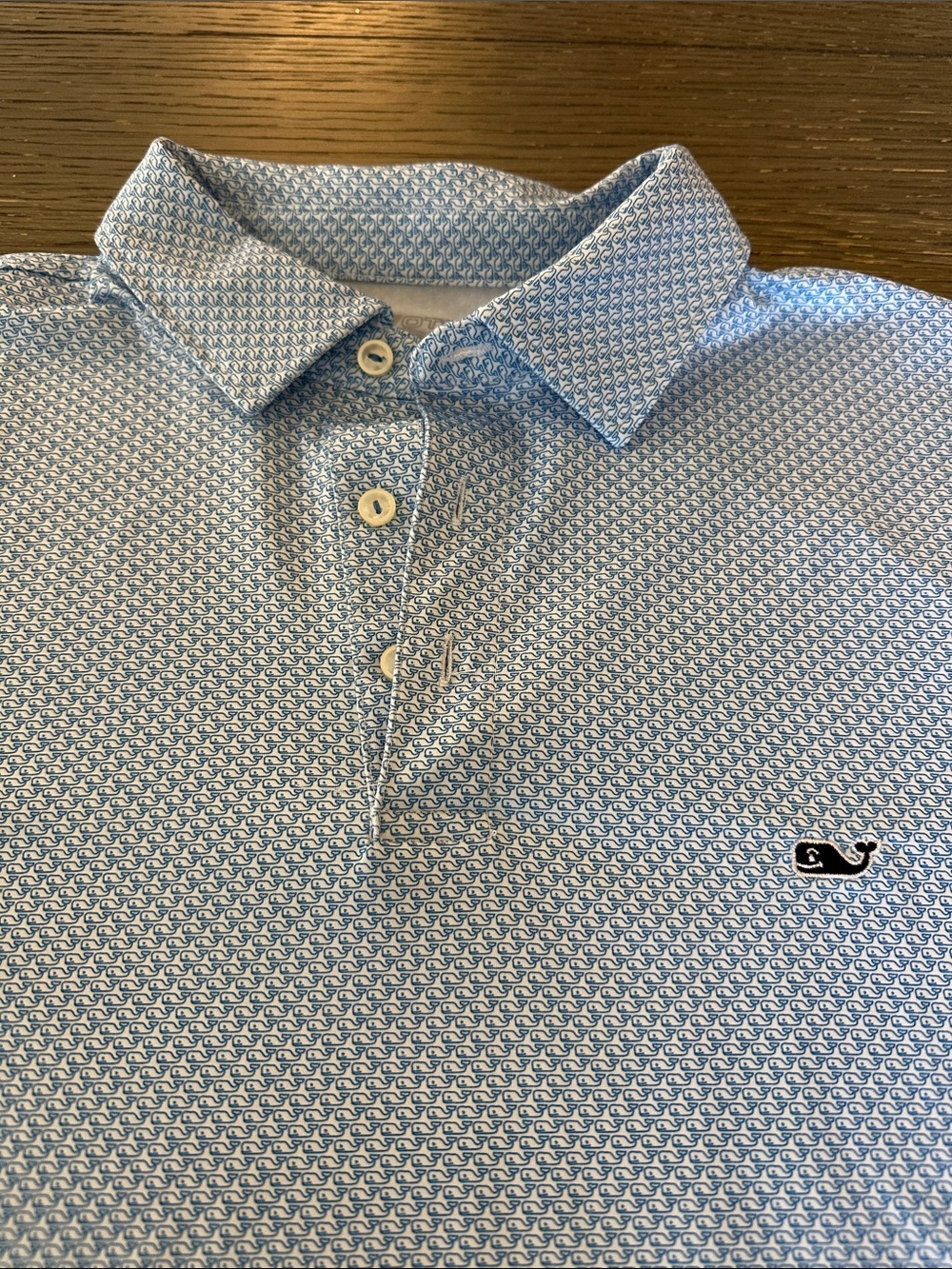 Vineyard Vines On The Go Sankaty Polo blue whale print size L - Picture 3 of 9